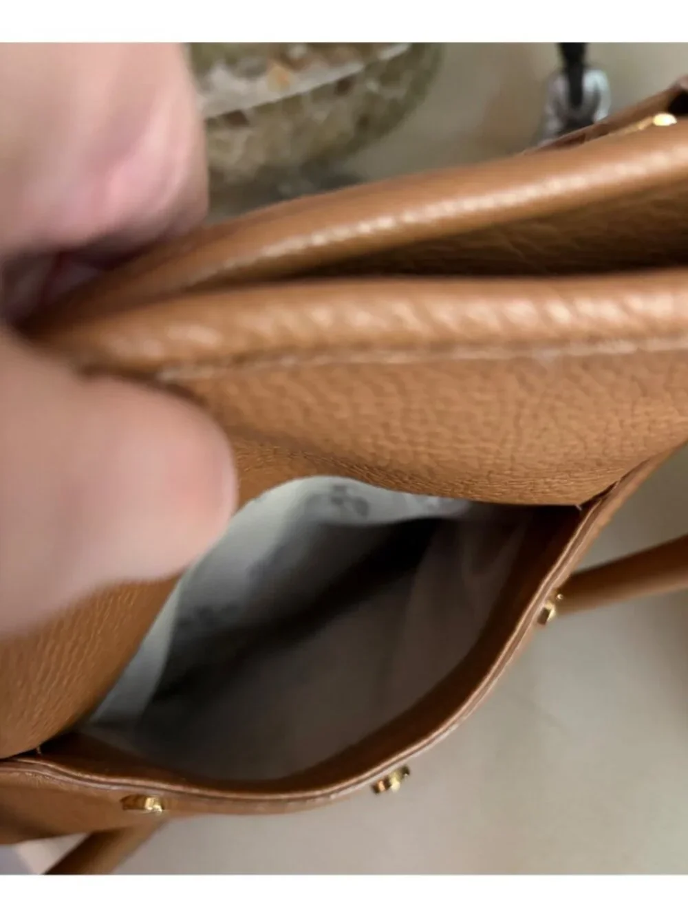 Tory Burch Amanda Tan Leather Tote Handbag Satchel